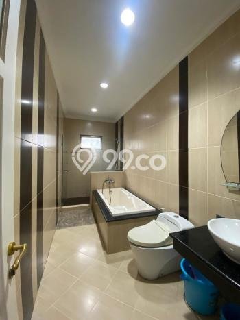 Rumah Elit Modern Siap Huni di Pantai Indah Kapuk Jakarta Utara Rumah Elit Modern Siap Huni di Pantai Indah Kapuk Jakarta Utara