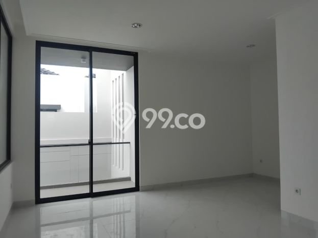 Rumah Elit LB 300m2 Siap Huni Desain Elegan di Pantai Indah Kapuk 2, Jakarta Utara Rumah Elit LB 300m2 Siap Huni Desain Elegan di Pantai Indah Kapuk 2, Jakarta Utara