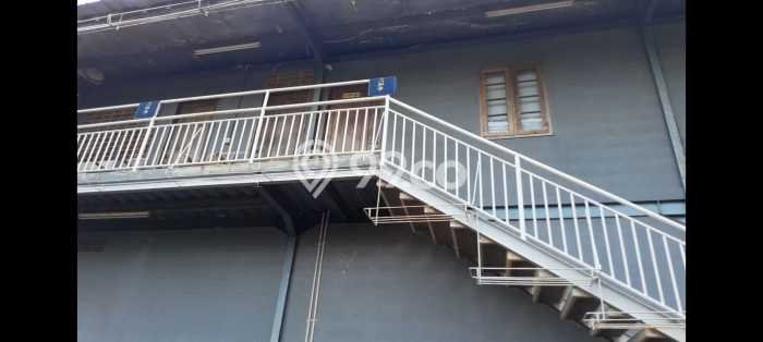 Gudang Dijual di Tangerang LT 2000m2 & LB 500m2 Lokasi Terbaik! Gudang Dijual di Tangerang LT 2000m2 & LB 500m2 Lokasi Terbaik!