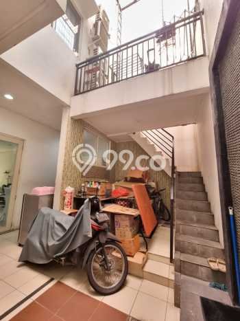 Rumah LT 144m² Newly Built di Lokasi Prestisius BSD Residence One, Tangerang Rumah LT 144m² Newly Built di Lokasi Prestisius BSD Residence One, Tangerang