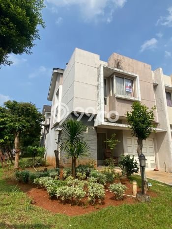 Properti Strategis 4 KT LT 119m² di Gading Serpong, Tangerang Properti Strategis 4 KT LT 119m² di Gading Serpong, Tangerang
