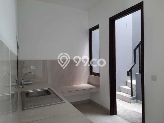 PROPERTI PILIHAN! Rumah area BSD City, Luas 150m² Bangunan 190m² PROPERTI PILIHAN! Rumah area BSD City, Luas 150m² Bangunan 190m²