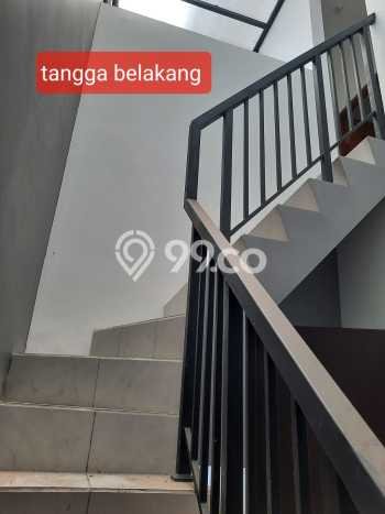 PROPERTI PILIHAN! Rumah area BSD City, Luas 150m² Bangunan 190m² PROPERTI PILIHAN! Rumah area BSD City, Luas 150m² Bangunan 190m²