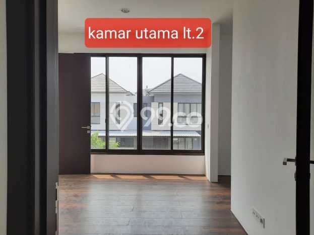 PROPERTI PILIHAN! Rumah area BSD City, Luas 150m² Bangunan 190m² PROPERTI PILIHAN! Rumah area BSD City, Luas 150m² Bangunan 190m²
