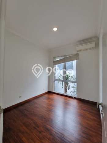 Rumah Elit Modern Siap Huni di BSD Green Wich Tangerang Rumah Elit Modern Siap Huni di BSD Green Wich Tangerang