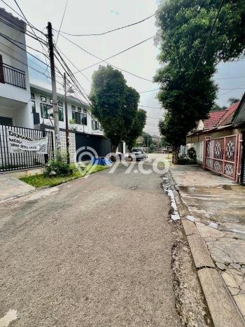 Dijual Rumah Eksklusif 4 KT di BSD Nusaloka, Tangerang Dijual Rumah Eksklusif 4 KT di BSD Nusaloka, Tangerang