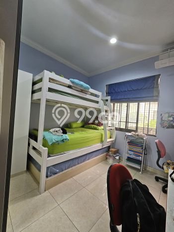Hunian Mewah LB 180m2 Siap Pakai Desain Elegan di BSD Vermont, Tangerang Hunian Mewah LB 180m2 Siap Pakai Desain Elegan di BSD Vermont, Tangerang