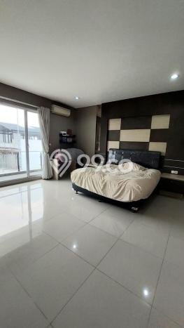Rumah Luxury Modern Tanpa Renovasi di Alam Sutera Tangerang Rumah Luxury Modern Tanpa Renovasi di Alam Sutera Tangerang