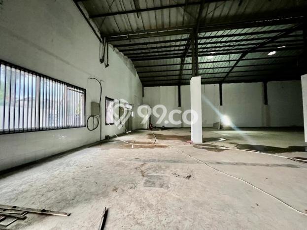 Gudang Area Premium di BSD City, Luas 1100m², Disewakan, Pusat Bisnis Gudang Area Premium di BSD City, Luas 1100m², Disewakan, Pusat Bisnis
