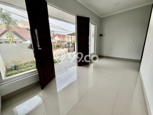 For Sale Hunian Rumah Nyaman 4 KT di BSD Nusaloka, Tangerang For Sale Hunian Rumah Nyaman 4 KT di BSD Nusaloka, Tangerang