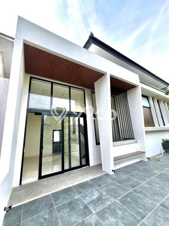 For Sale! Luxury House LT 247m2 Desain Modern di BSD Foresta For Sale! Luxury House LT 247m2 Desain Modern di BSD Foresta