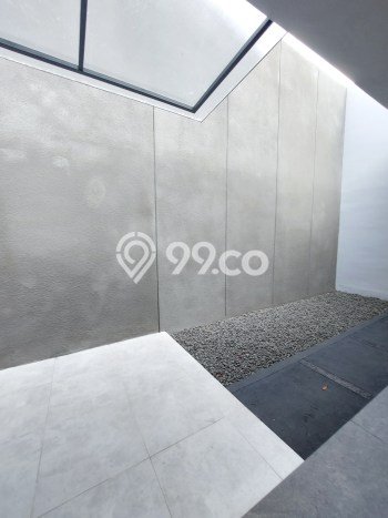 Rumah Modern 2 KT LT 135m2 di BSD Kencana Loka Rumah Modern 2 KT LT 135m2 di BSD Kencana Loka