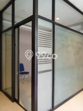 Ruko Dijual di Tangerang LT 68m2 & LB 168m2 Lokasi Terbaik! Ruko Dijual di Tangerang LT 68m2 & LB 168m2 Lokasi Terbaik!