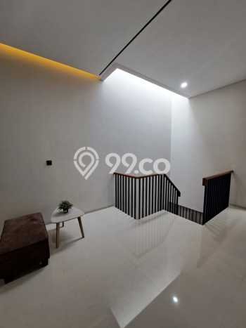 Rumah Minimalis 4 KT LT 98m2 di BSD Nusaloka Rumah Minimalis 4 KT LT 98m2 di BSD Nusaloka