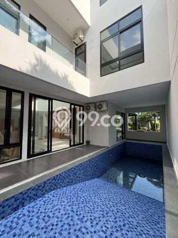 Rumah Elit Modern Siap Huni di Alam Sutera Tangerang Rumah Elit Modern Siap Huni di Alam Sutera Tangerang