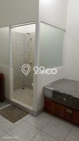 Kost Dijual di BSD Foresta dengan 5 KT dan Luas 96m2 Kost Dijual di BSD Foresta dengan 5 KT dan Luas 96m2
