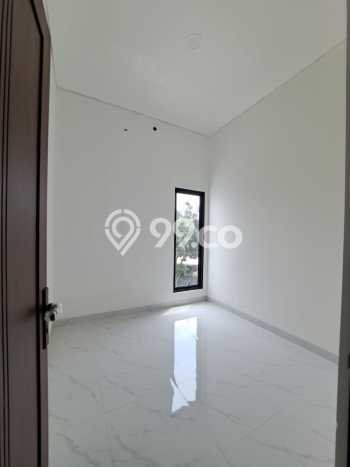 Ready to Use! Premium House LT 135m2 Desain Elegan di BSD Kencana Loka Ready to Use! Premium House LT 135m2 Desain Elegan di BSD Kencana Loka