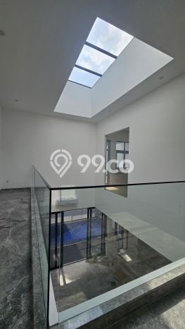 Rumah Elit Modern Siap Huni di Alam Sutera Tangerang Rumah Elit Modern Siap Huni di Alam Sutera Tangerang