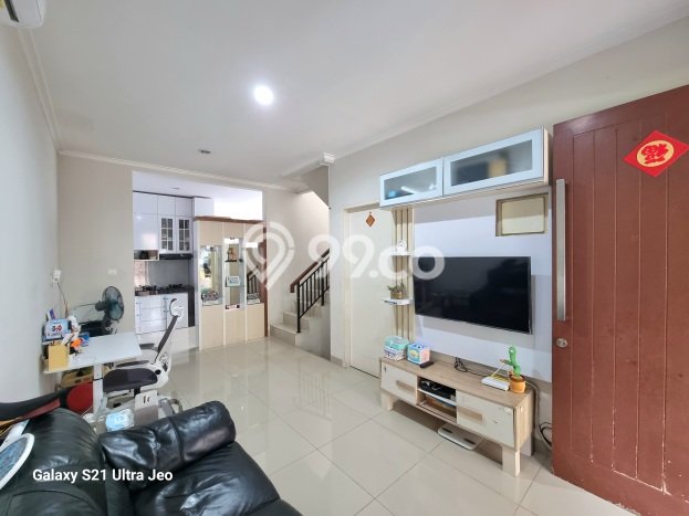 Rumah Modern 3 KT di Gading Serpong Tangerang Semi Furnished Rumah Modern 3 KT di Gading Serpong Tangerang Semi Furnished