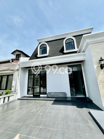 Hunian Elit LB 297m2 Siap Pakai Desain Elegan di BSD Foresta, Tangerang Hunian Elit LB 297m2 Siap Pakai Desain Elegan di BSD Foresta, Tangerang