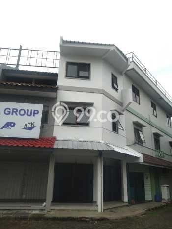 Unit Ruko Dijual di BSD Tangerang Selatan Luas Tanah 72m2, Luas Bangunan 150m2 Unit Ruko Dijual di BSD Tangerang Selatan Luas Tanah 72m2, Luas Bangunan 150m2