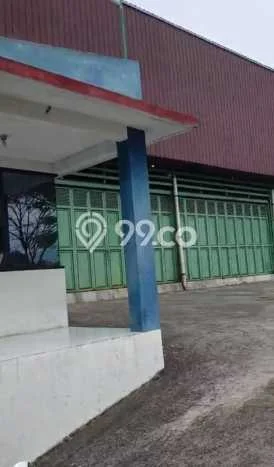 Area Ramai! Gudang Dijual di Cicalengka untuk Bisnis Luas Bangunan 3500m2 Area Ramai! Gudang Dijual di Cicalengka untuk Bisnis Luas Bangunan 3500m2