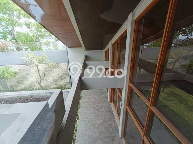 Rumah di , 3 KM, Design Modern, LT 510m2m² LB 485m2m² Rumah di , 3 KM, Design Modern, LT 510m2m² LB 485m2m²