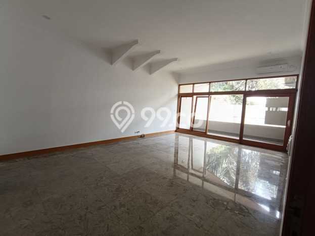 Rumah di , 3 KM, Design Modern, LT 510m2m² LB 485m2m² Rumah di , 3 KM, Design Modern, LT 510m2m² LB 485m2m²