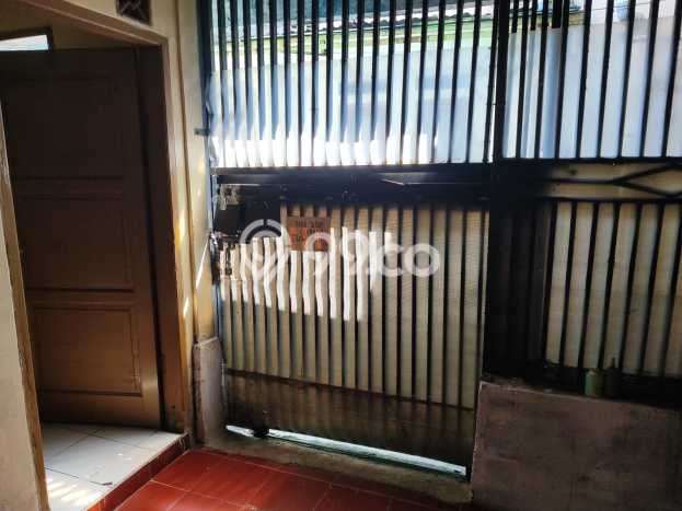 Rumah Kost Dijual di Sukajadi, Bandung, 12 KT, 6 KM, Bangunan 95m2 Rumah Kost Dijual di Sukajadi, Bandung, 12 KT, 6 KM, Bangunan 95m2