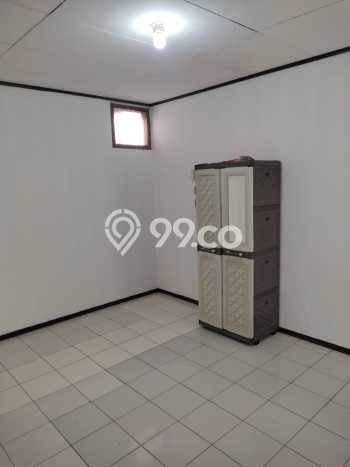HUNIAN PILIHAN! Rumah di Turangga, 4 KT, Area Strategis, LT 190m2m² Bangunan 140m2m² HUNIAN PILIHAN! Rumah di Turangga, 4 KT, Area Strategis, LT 190m2m² Bangunan 140m2m²