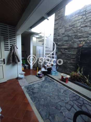 Rumah Kontrakan Bandung LT 130m2 LB 130m2 Kawasan Turangga Rumah Kontrakan Bandung LT 130m2 LB 130m2 Kawasan Turangga