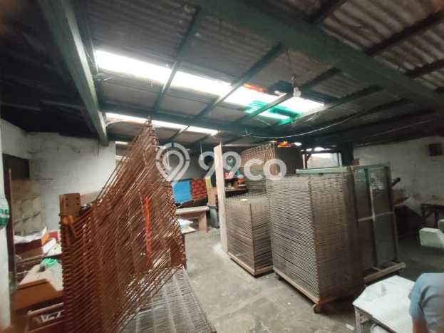 Unit Komersial Dijual di Kiaracondong Bandung 300m2 Unit Komersial Dijual di Kiaracondong Bandung 300m2