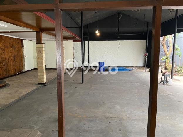 Disewakan Komersial di Kawasan Ramai Setiabudi Luas 300m2 Disewakan Komersial di Kawasan Ramai Setiabudi Luas 300m2
