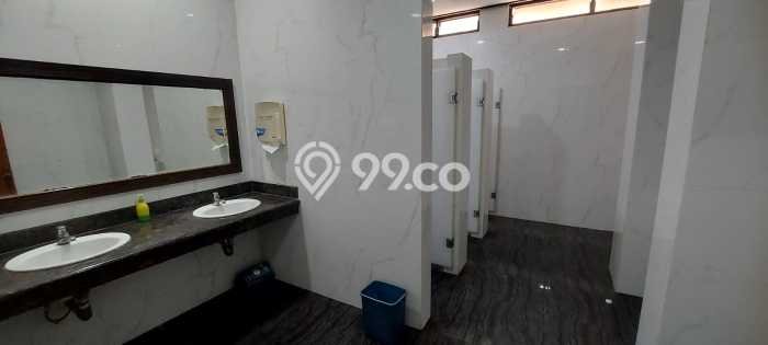 Komersial Disewa di Bandung dengan LB 1000m2 Area Komersial Ramai Komersial Disewa di Bandung dengan LB 1000m2 Area Komersial Ramai