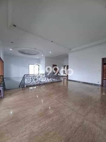 Disewakan! Rumah 4 Kamar Tidur &
3 Kamar Mandi di Dadali, Bandung Disewakan! Rumah 4 Kamar Tidur &
3 Kamar Mandi di Dadali, Bandung