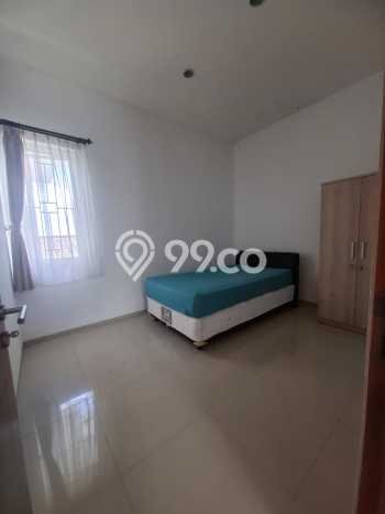 Disewakan! Rumah 4 Kamar Tidur &
3 Kamar Mandi di Hegarmanah, Bandung Disewakan! Rumah 4 Kamar Tidur &
3 Kamar Mandi di Hegarmanah, Bandung
