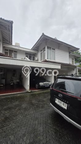 Hunian Mewah Siap Huni LT 1600m2 di Mampang Prapatan, Jakarta Selatan Hunian Mewah Siap Huni LT 1600m2 di Mampang Prapatan, Jakarta Selatan
