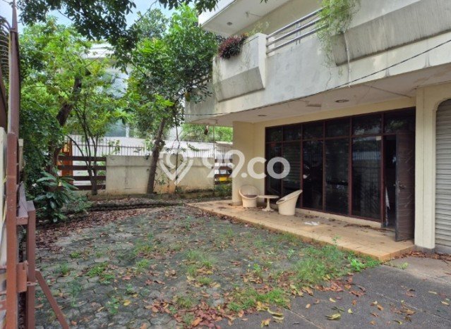 Rumah Luxury Modern Siap Huni di Tomang Jakarta Barat Rumah Luxury Modern Siap Huni di Tomang Jakarta Barat