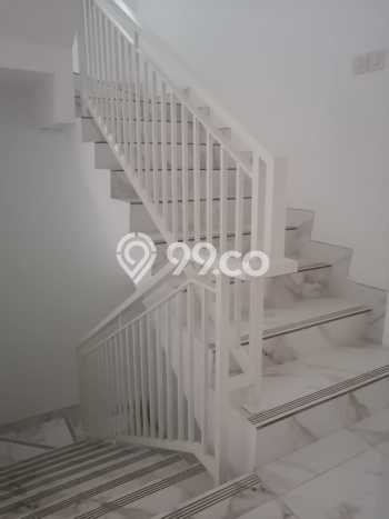 Rumah Luxury Modern Siap Huni di Tomang Jakarta Barat Rumah Luxury Modern Siap Huni di Tomang Jakarta Barat