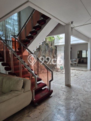 Rumah Luxury Modern Siap Huni di Tomang Jakarta Barat Rumah Luxury Modern Siap Huni di Tomang Jakarta Barat