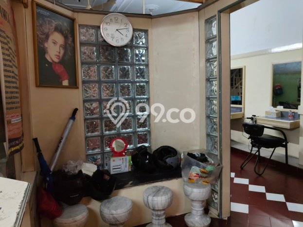 Dijual Rumah Mewah Elegan Dengan View Eksklusif di Tomang, Jakarta Barat Dijual Rumah Mewah Elegan Dengan View Eksklusif di Tomang, Jakarta Barat