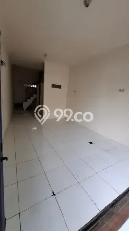 Area Strategis! Disewakan Ruko Lokasi Karang Tengah, Tangerang Cocok untuk Bisnis Area Strategis! Disewakan Ruko Lokasi Karang Tengah, Tangerang Cocok untuk Bisnis