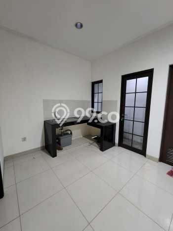 Lokasi terbaik! Rumah siap huni disewakan di Cipondoh LB 86m2 Lokasi terbaik! Rumah siap huni disewakan di Cipondoh LB 86m2
