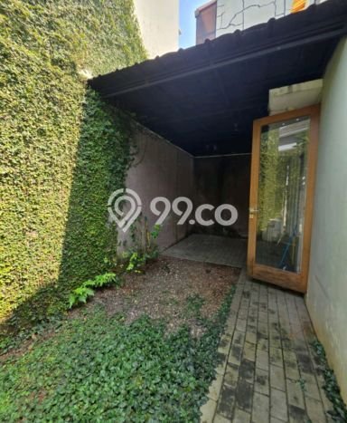 For Sale Hunian Rumah Terawat 3 KT di Cibubur, Jakarta Timur For Sale Hunian Rumah Terawat 3 KT di Cibubur, Jakarta Timur