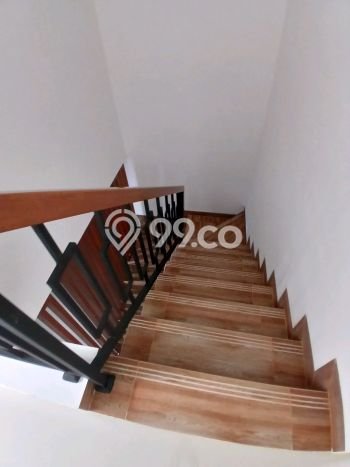 Rumah Modern 4 KT di Pondok Kelapa Jakarta Timur Unfurnished Rumah Modern 4 KT di Pondok Kelapa Jakarta Timur Unfurnished