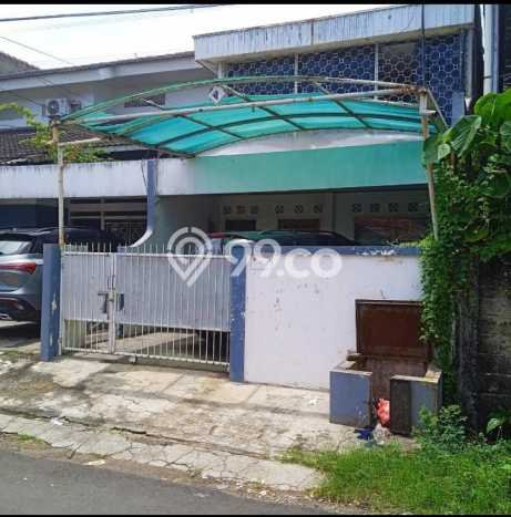 Rumah Luas Asri 5 KT Siap Huni di Pondok Bambu Jakarta Timur Rumah Luas Asri 5 KT Siap Huni di Pondok Bambu Jakarta Timur