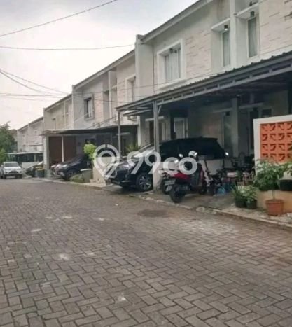 Rumah Luas Asri 3 KT Siap Pakai di Jatiwaringin Bekasi Rumah Luas Asri 3 KT Siap Pakai di Jatiwaringin Bekasi