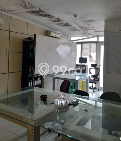 Jual Cepat Hunian Elegan Klasik di Jakarta Timur Jual Cepat Hunian Elegan Klasik di Jakarta Timur