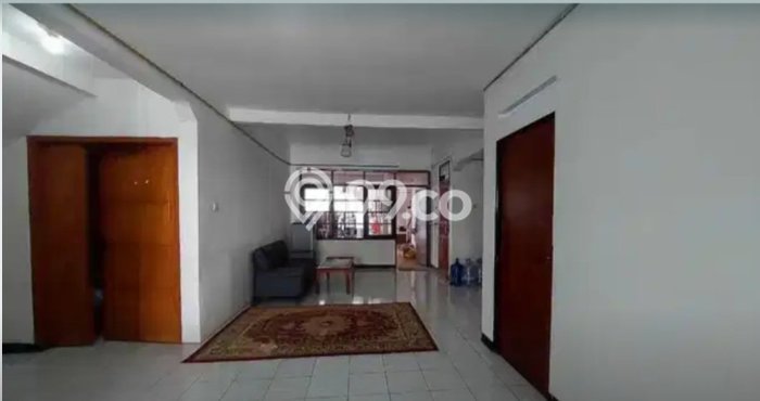 Peluang Investasi! Rumah Kost Dijual di Bogor Tengah, Bogor, 7 KT, 4 KM, Luas 120m2 Peluang Investasi! Rumah Kost Dijual di Bogor Tengah, Bogor, 7 KT, 4 KM, Luas 120m2