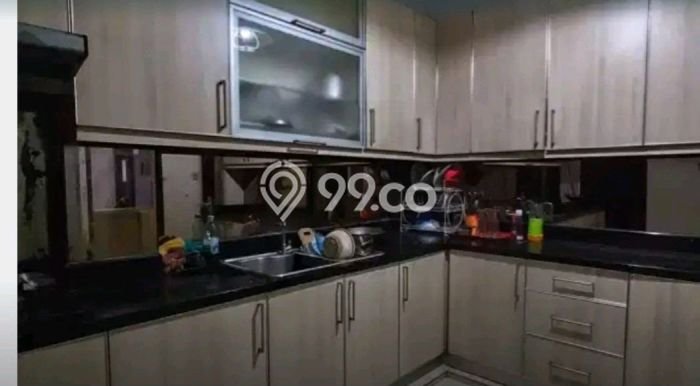 Kost Dijual di Bekasi dengan 9 KT dan Luas 500m2 Kost Dijual di Bekasi dengan 9 KT dan Luas 500m2